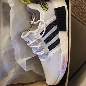 Adidas NMD R1 Size 10 Athletic Shoe